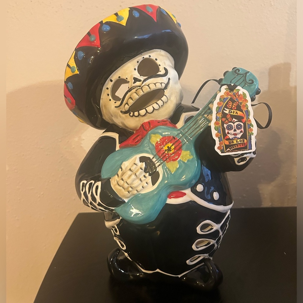 Blue Sky Dia De Los Muertos Mariachi Candle Light